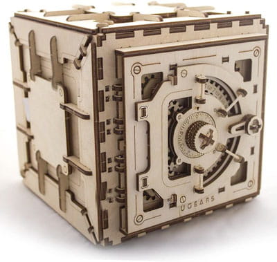 Mechanical 3D Puzzle Safe