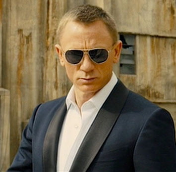 Daniel Craig wearing Tom Ford Sunglasses in Skyfall