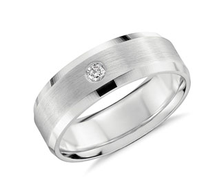 Single Diamond Wedding Ring