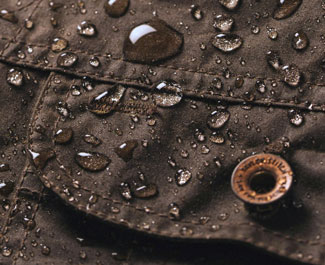 Water droplets on The Taylor Stitch Long Haul Jacket 