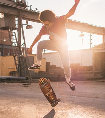 Guy skateboarding in Vans
