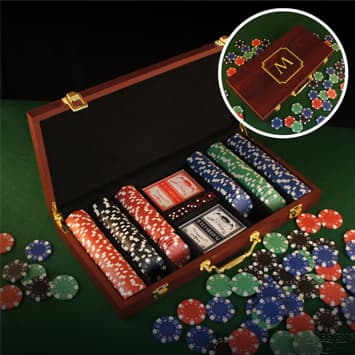 Monogrammed poker case