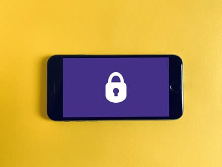 Smartphone with security symbol