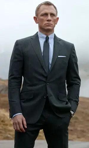 Still of Daniel Craig as James Bond in Skyfall